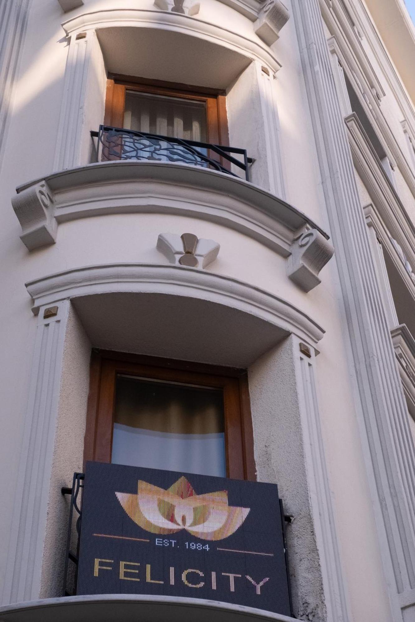 Felicity Hotel Istanbul Exterior photo
